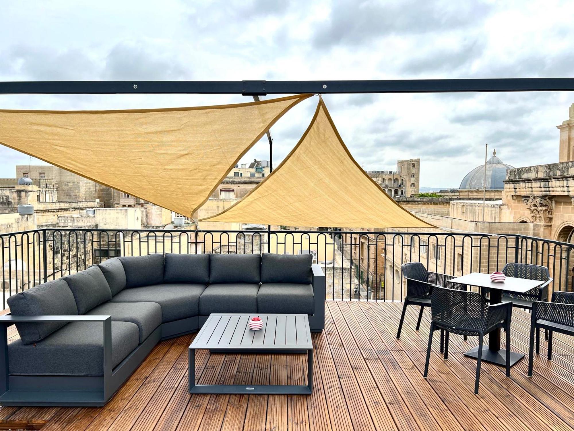 Florette Suite 1Br With Stunning Lounge Terrace By Arcobnb Floriana Esterno foto