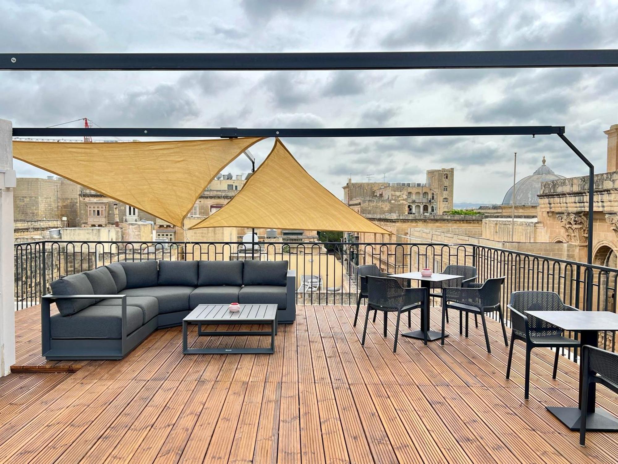 Florette Suite 1Br With Stunning Lounge Terrace By Arcobnb Floriana Esterno foto